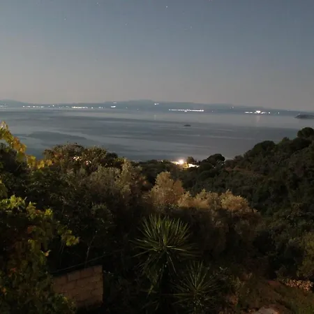 Sweet - Skopelos Διαμέρισμα Γλώσσα